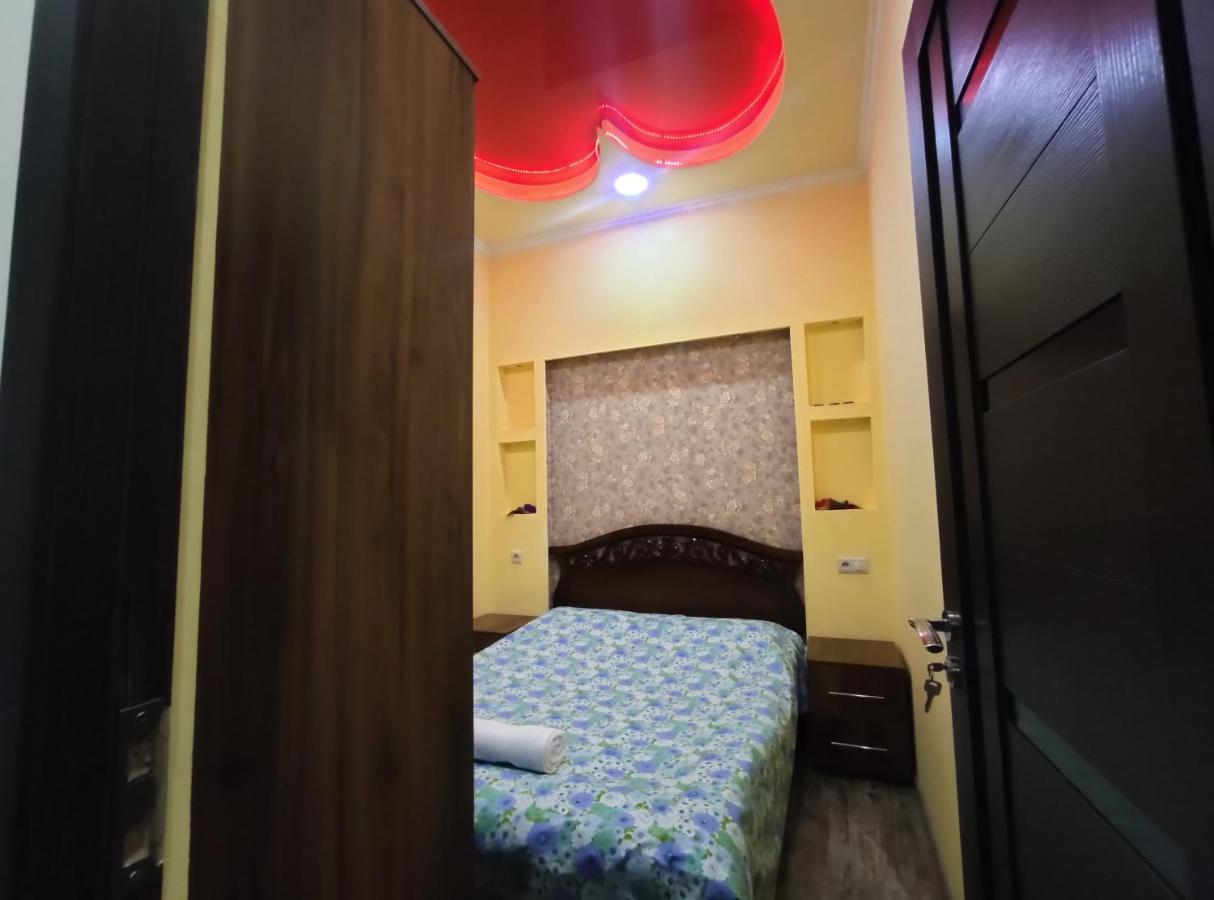 Khanjyan 7 Luxury Apartment Ереван Екстериор снимка